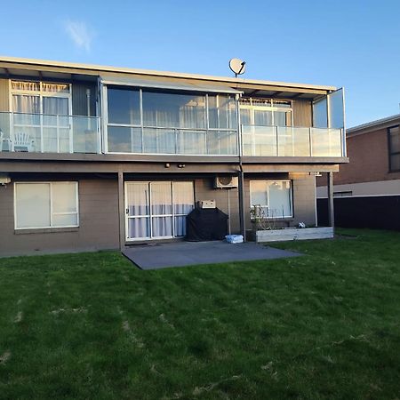 Home With Sea Views New Plymouth Esterno foto
