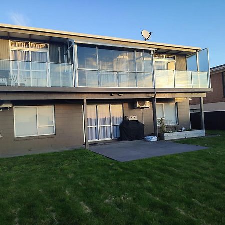 Home With Sea Views New Plymouth Esterno foto