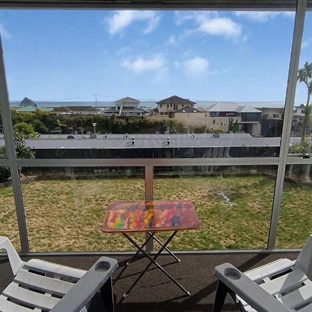 Home With Sea Views New Plymouth Esterno foto
